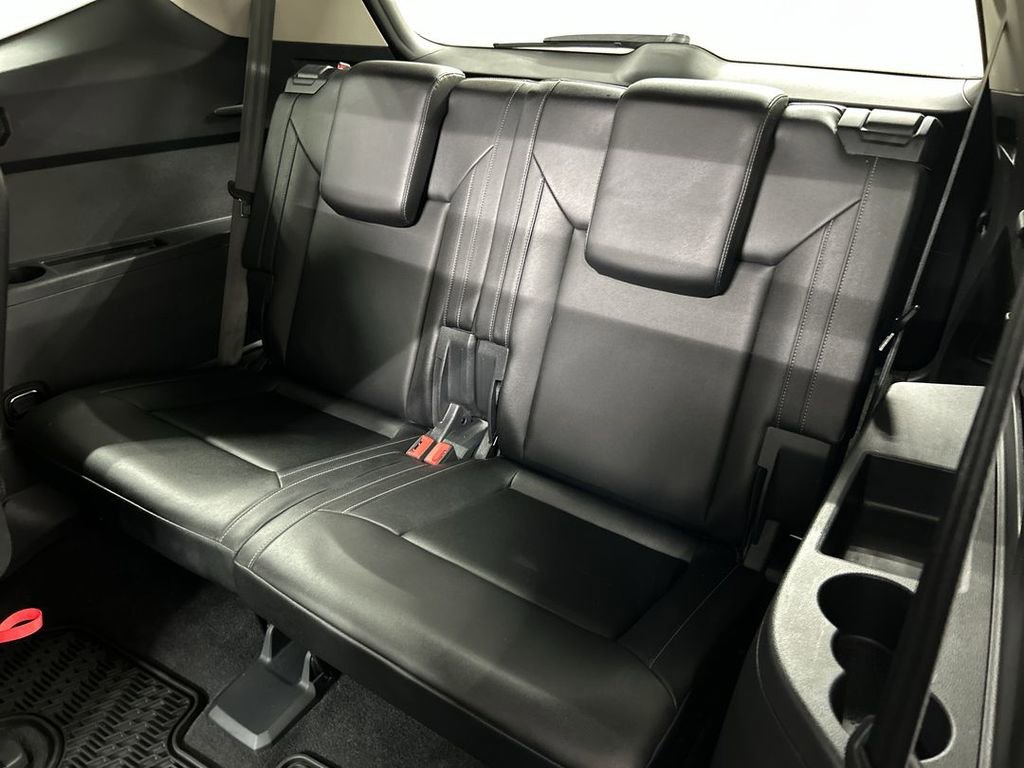 Used 2019 Volkswagen Atlas SEL AWD/4WD image 22