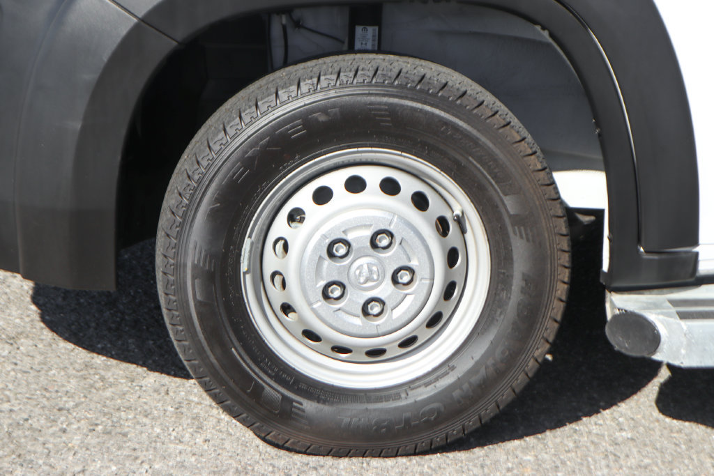 Used 2025 RAM ProMaster 2500 w/ U-Haul Equipment Group FWD image 35
