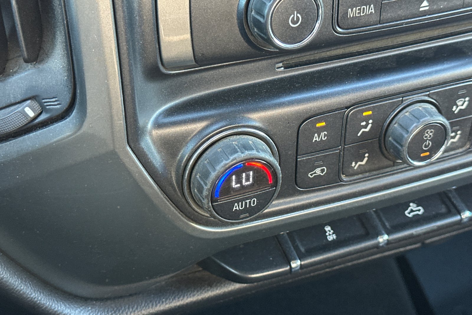 Used 2014 Chevrolet Silverado 1500 LT w/ All Star Edition AWD/4WD image 27