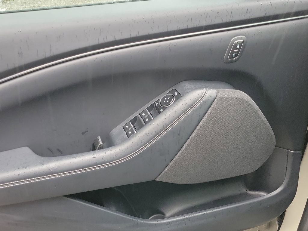 Used 2025 Ford Mustang Mach-E Select image 20