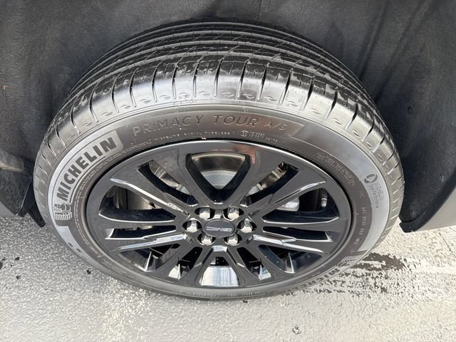 Certified 2023 GMC Acadia SLT w/ Elevation Edition AWD/4WD image 28