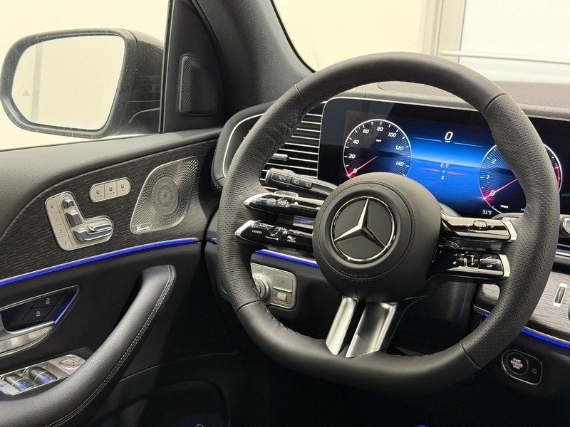 New 2026 Mercedes-Benz GLS 450 4MATIC image 8