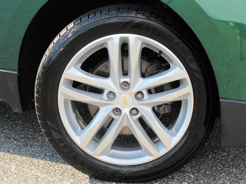 Used 2018 Chevrolet Equinox Premier image 7