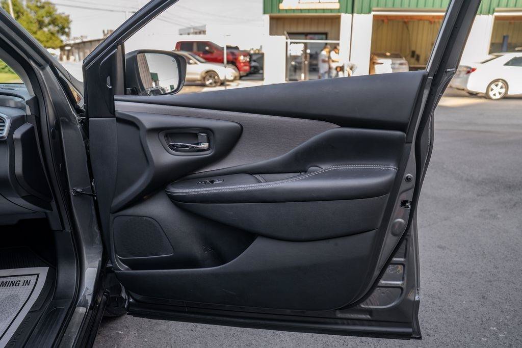 Used 2023 Nissan Murano SL w/ SL Moonroof Package AWD/4WD image 22