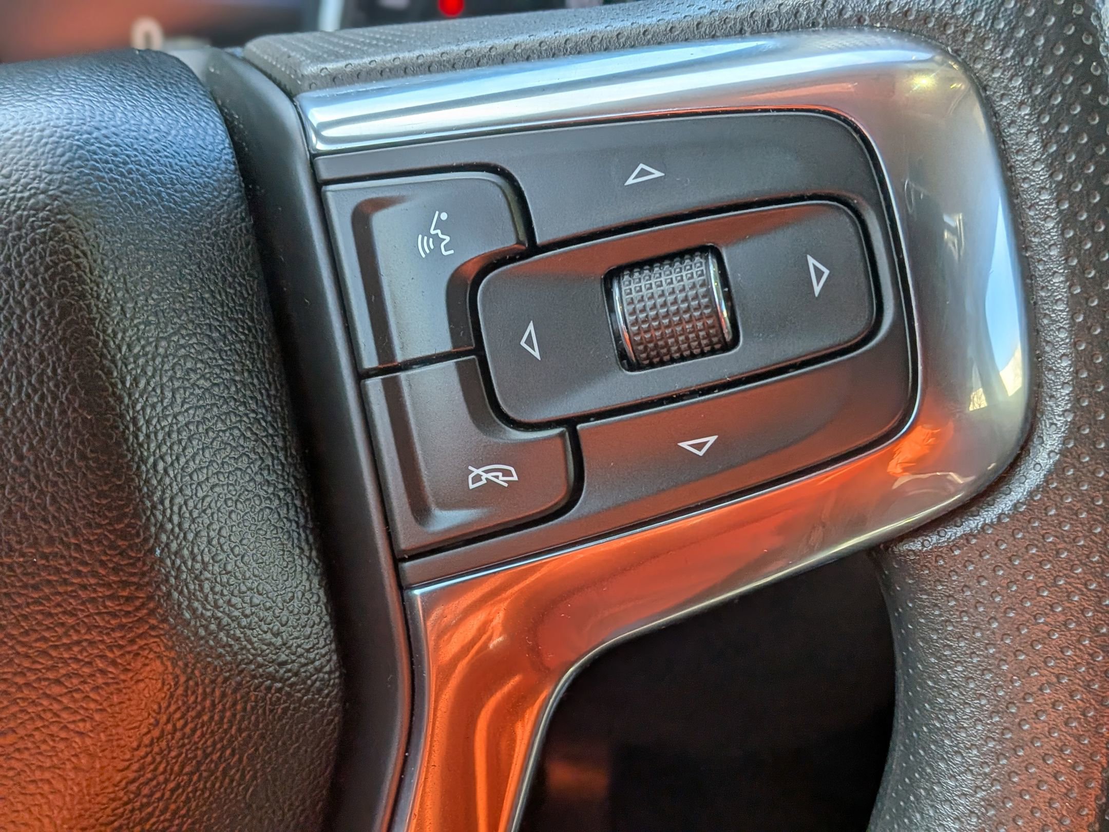 Certified 2023 Chevrolet Blazer LT w/ Midnight/Sport Edition image 23