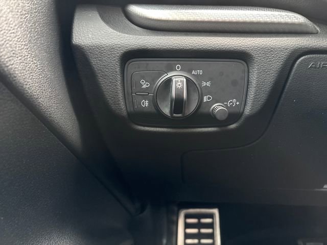 Used 2018 Audi RS 3 w/ Technology Package image 17