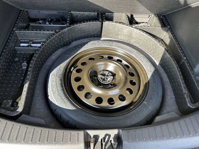 Used 2019 Ford Escape Titanium image 29