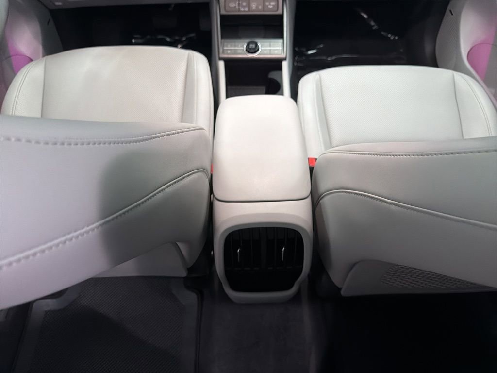 Used 2024 Hyundai Kona Limited image 23