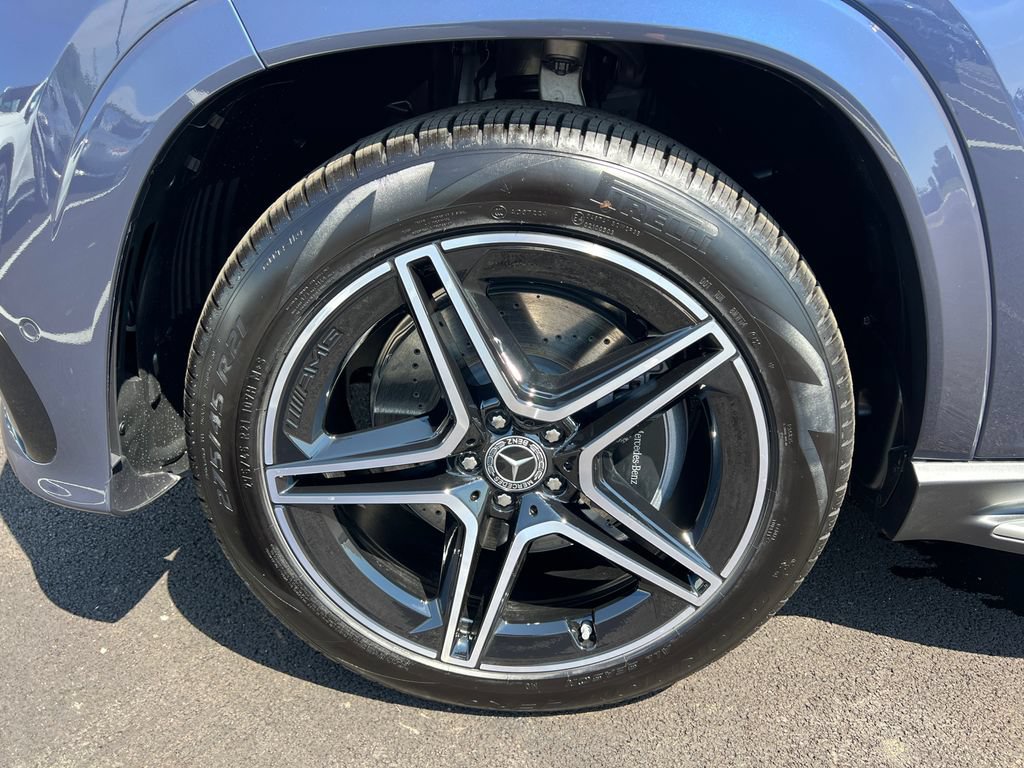 New 2026 Mercedes-Benz GLS 450 4MATIC image 33