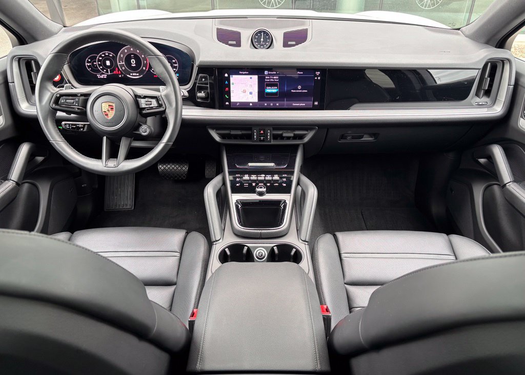 Certified 2026 Porsche Cayenne Coupe AWD/4WD image 23
