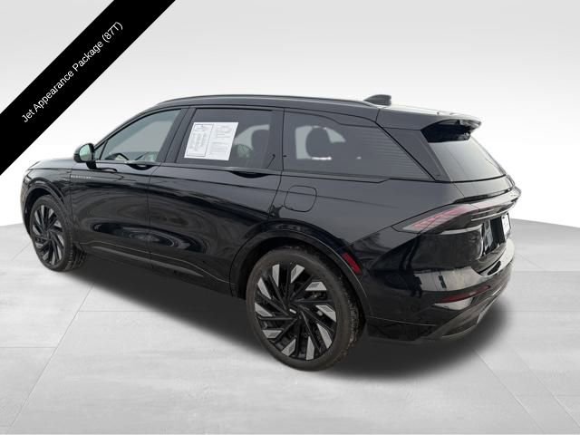 Certified 2024 Lincoln Nautilus Reserve w/ Equipment Group 202A image 4