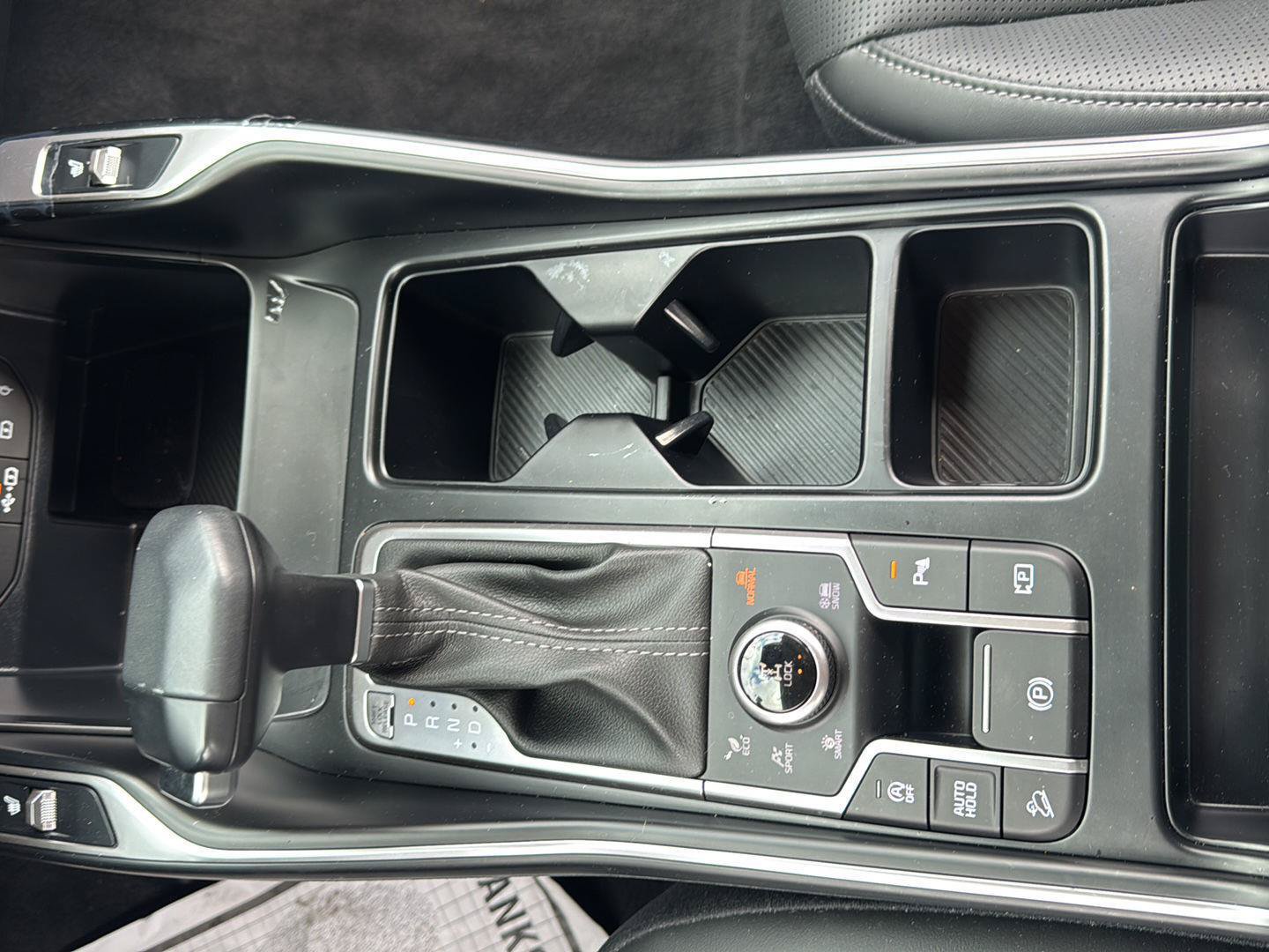 New 2025 Kia Sorento S AWD/4WD image 11