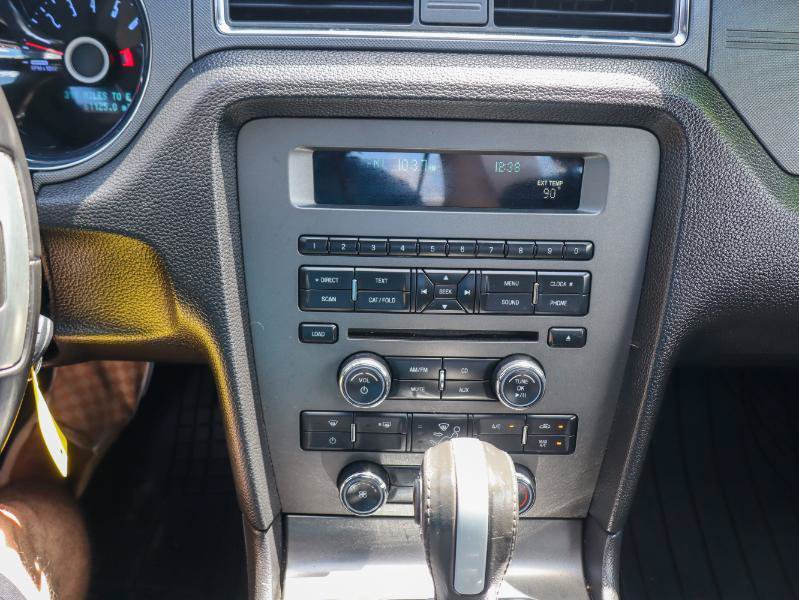 Used 2014 Ford Mustang Coupe RWD image 15