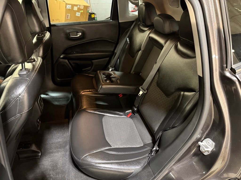 Certified 2018 Jeep Compass Latitude w/ Popular Equipment Group image 11