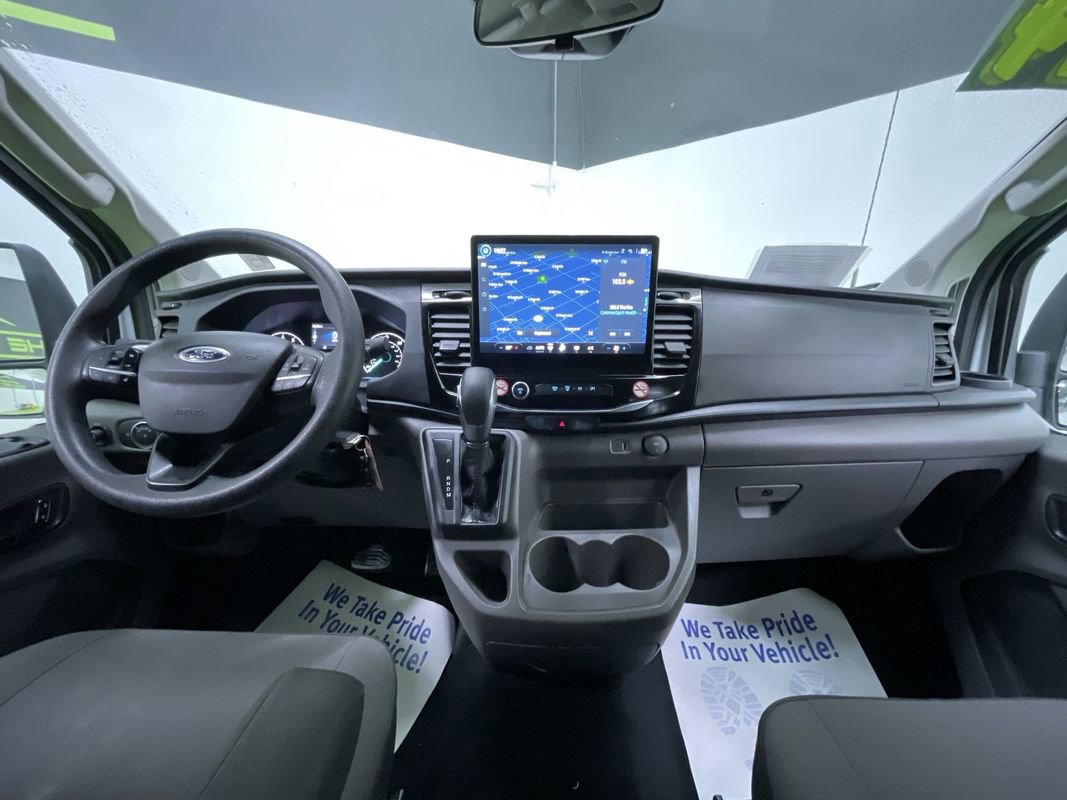 Used 2024 Ford Transit 350 XLT image 18