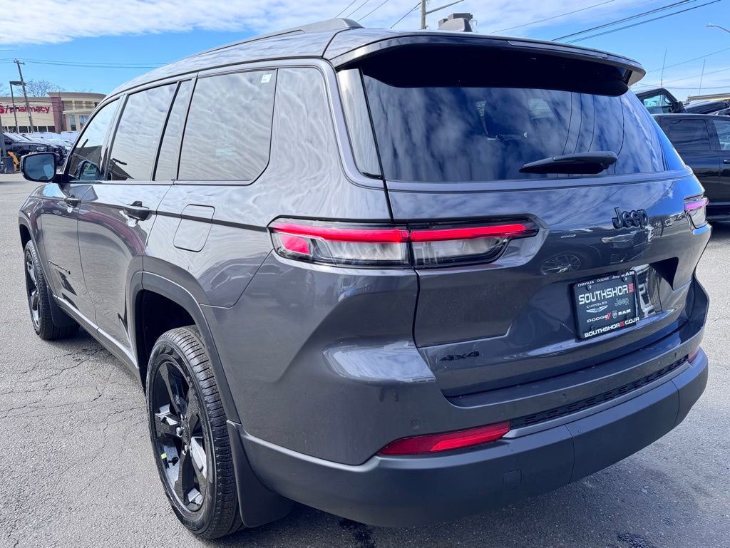 New 2026 Jeep Grand Cherokee L Limited w/ Limited Altitude Package AWD/4WD image 5