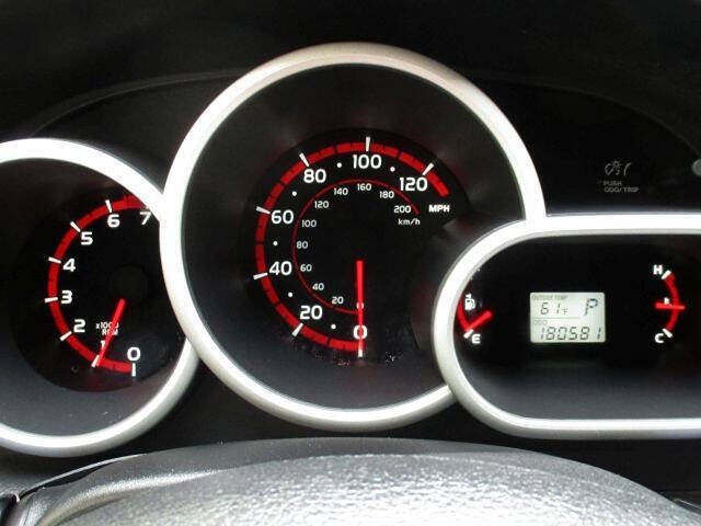 Used 2010 Toyota Matrix FWD image 21