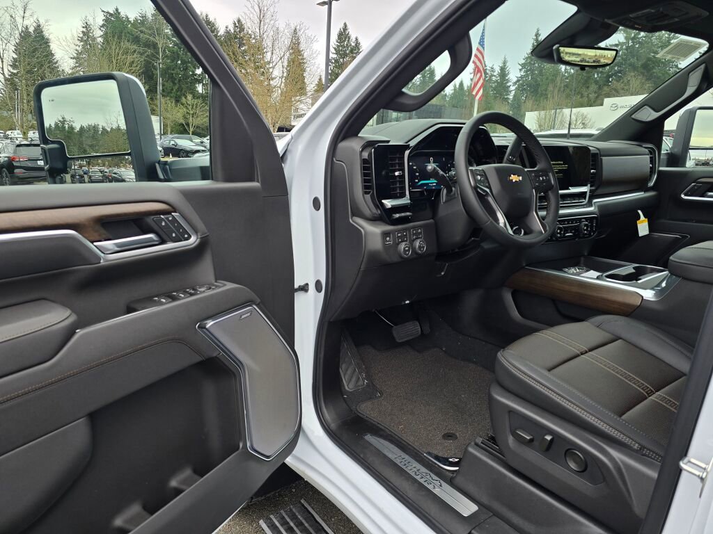 New 2026 Chevrolet Silverado 2500 High Country w/ High Country Premium Package AWD/4WD image 21