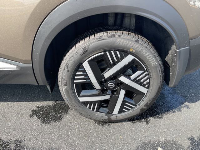 New 2025 Nissan Kicks SV image 31