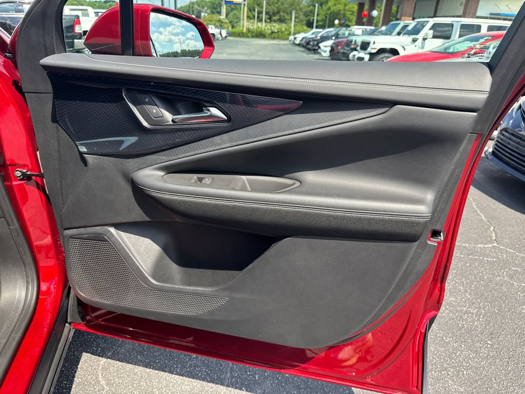 Used 2024 Chevrolet Blazer EV LT AWD/4WD image 15