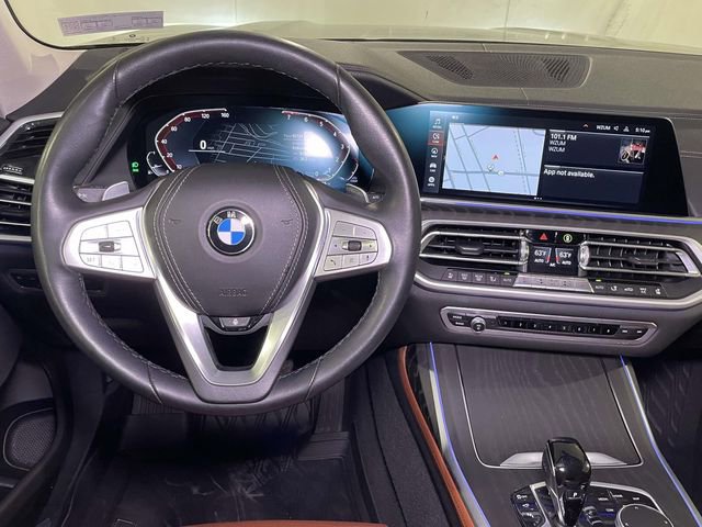Used 2022 BMW X7 xDrive40i w/ Premium Package image 29