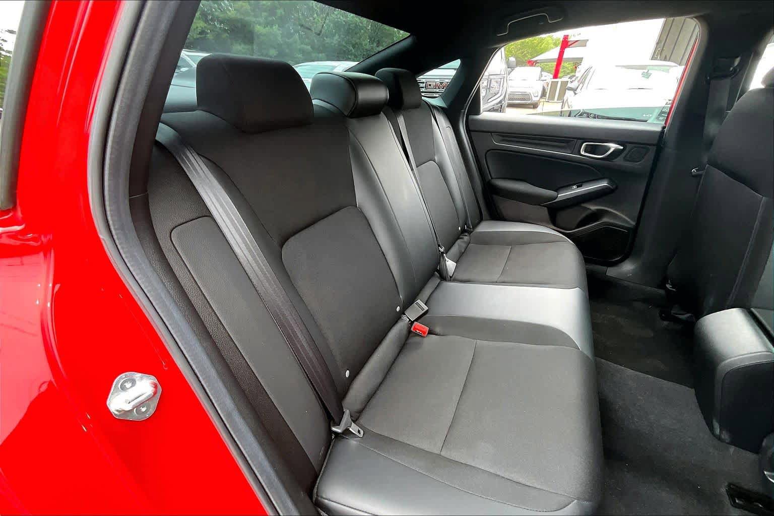 Used 2024 Honda Civic Sport image 19
