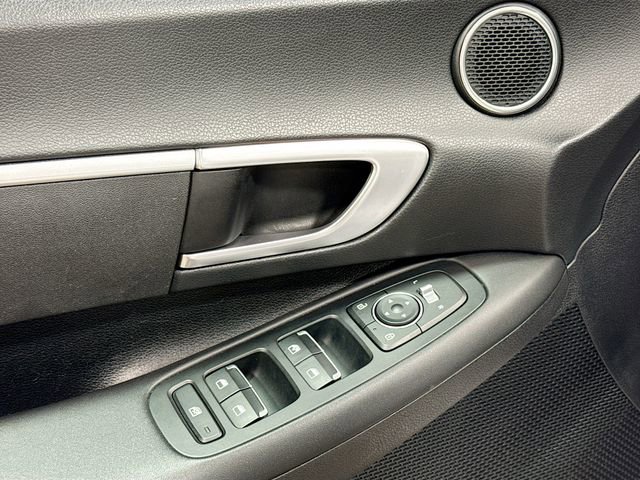 Used 2020 Hyundai Sonata SE image 16