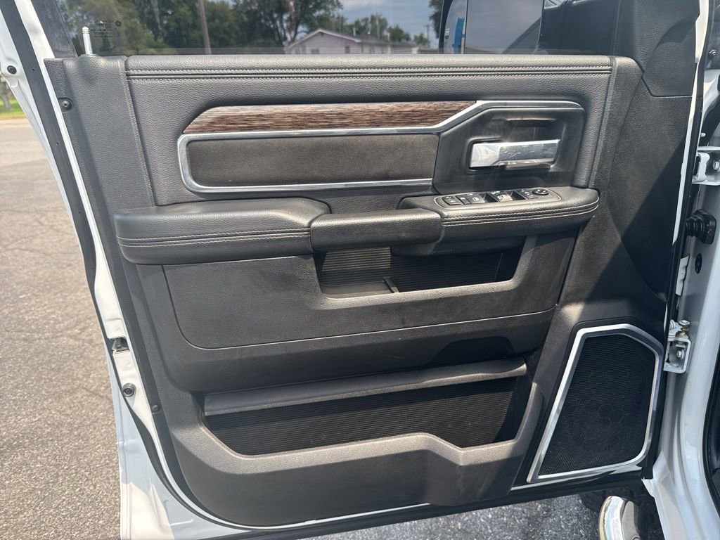 Used 2021 RAM 2500 Laramie AWD/4WD image 16