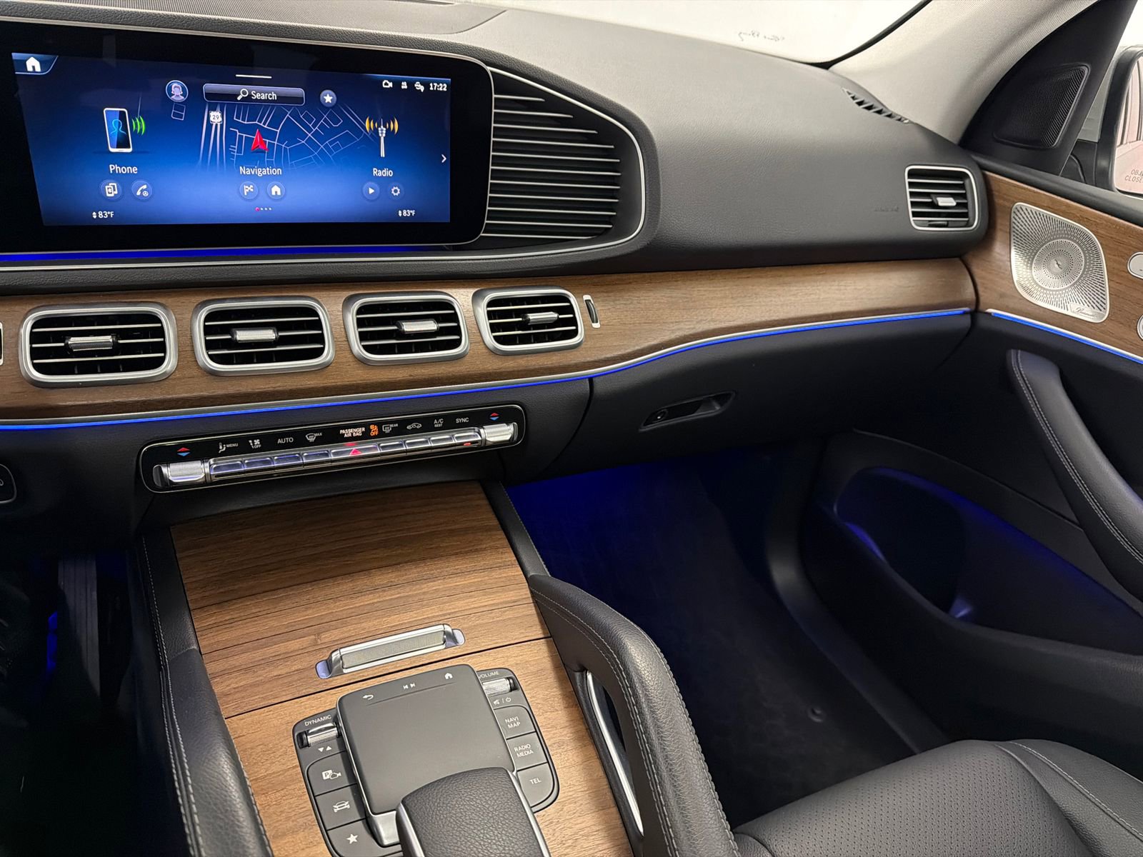 Used 2024 Mercedes-Benz GLE 350 4MATIC image 26