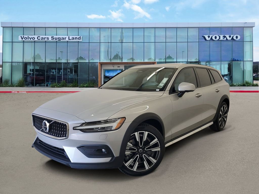 New 2025 Volvo V60 B5 Cross Country Ultra w/ Protection Package Premier image 1