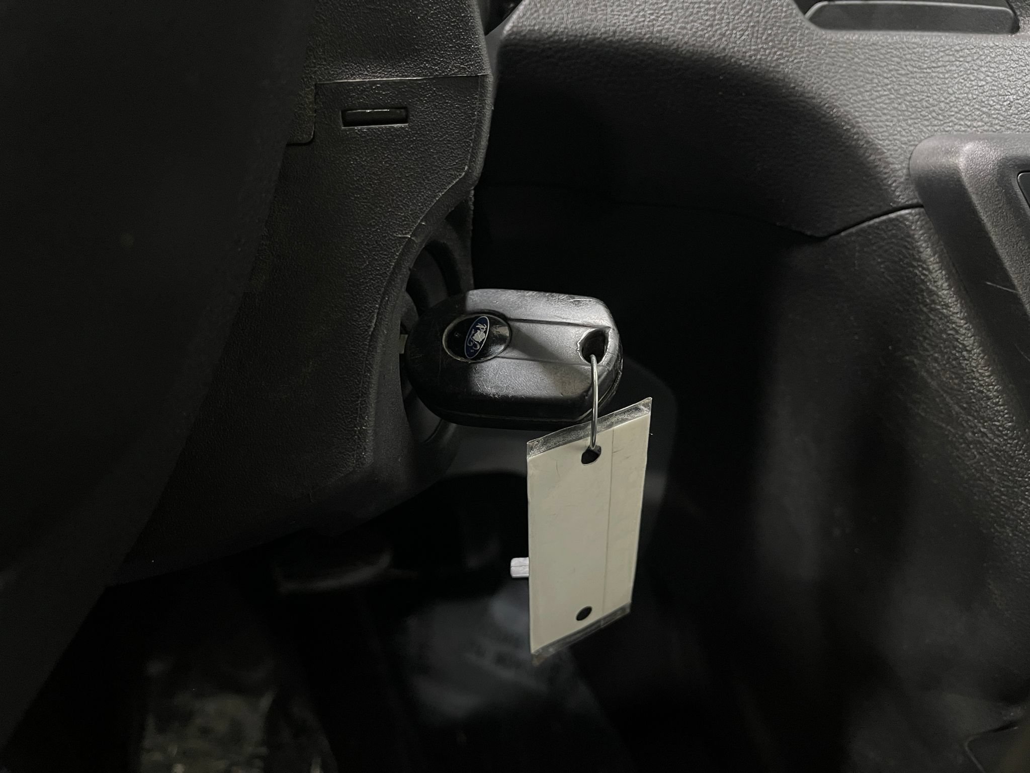 Used 2016 Ford Transit 150 130 Low Roof RWD image 19