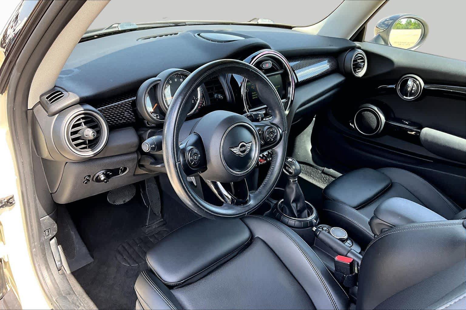 Used 2015 MINI Cooper S FWD image 18