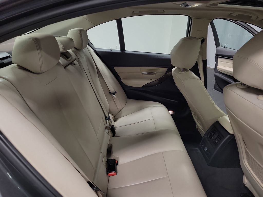 Used 2015 BMW 328i xDrive Sedan image 22