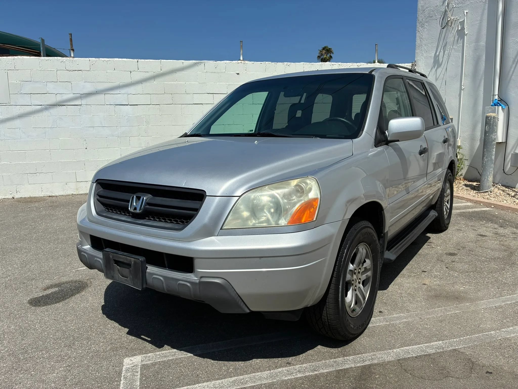 Used 2005 Honda Pilot EX-L image 2