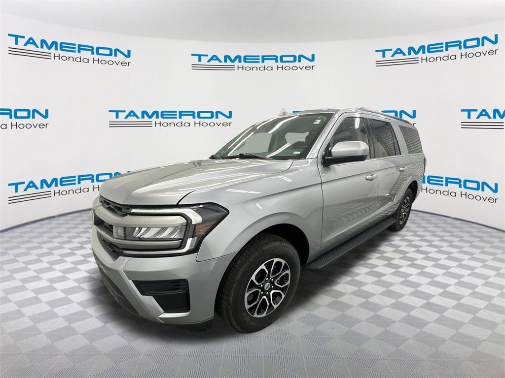 Used 2024 Ford Expedition Max XLT image 1