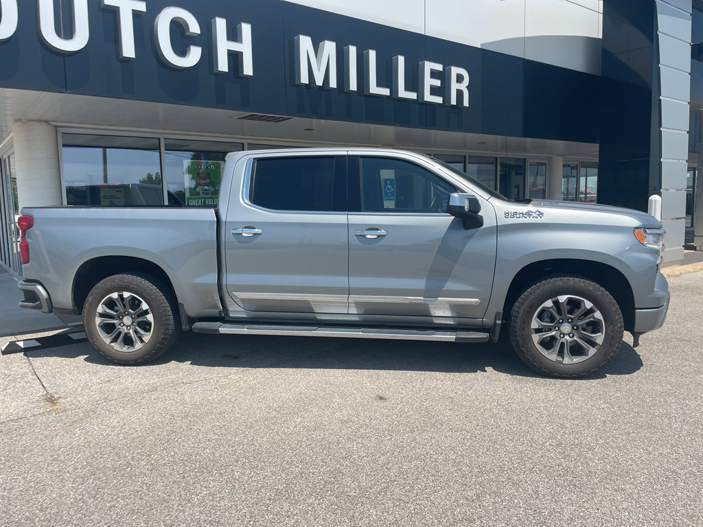 Used 2025 Chevrolet Silverado 1500 High Country w/ Z71 Off-Road Package image 2
