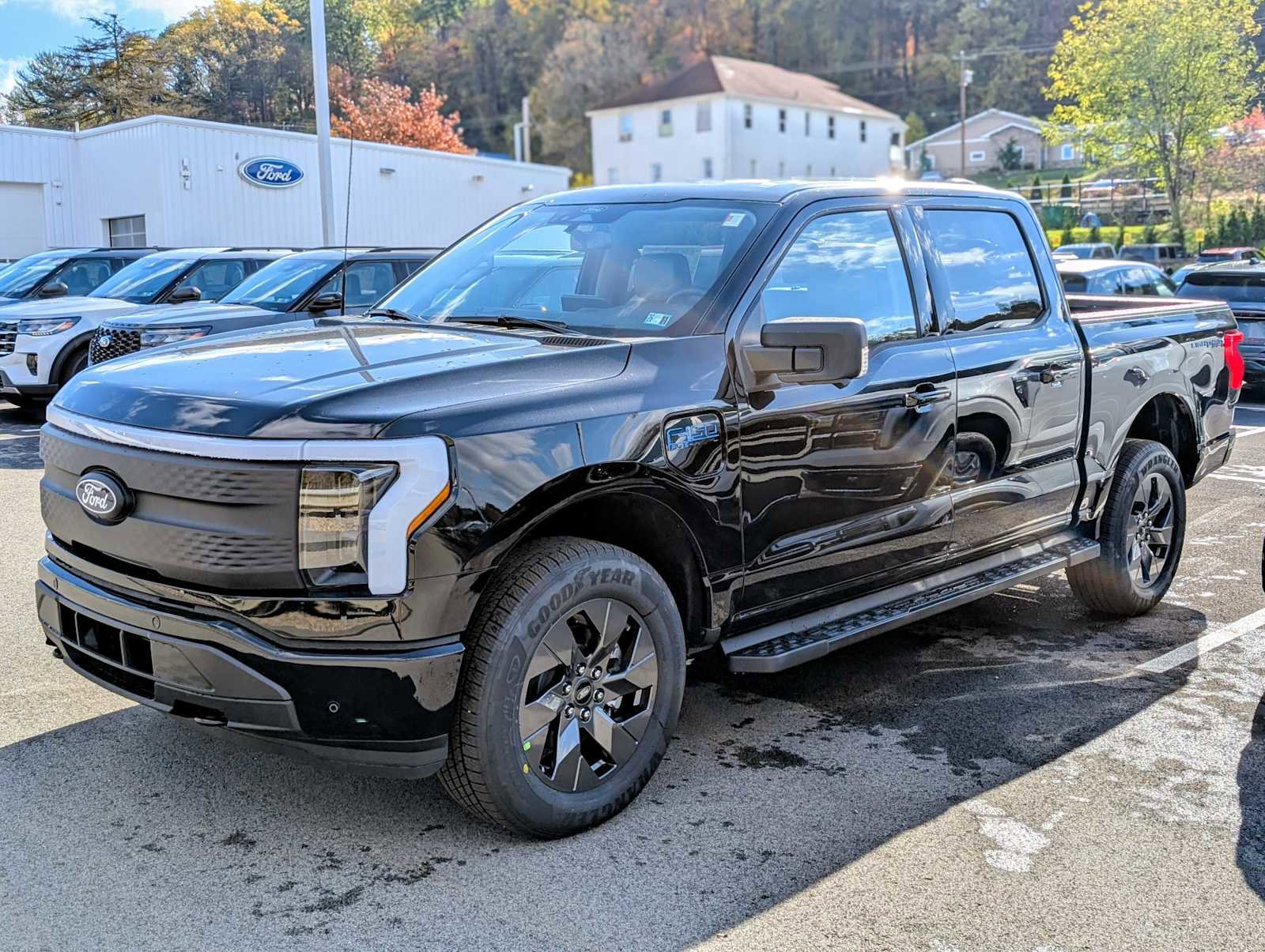 New 2025 Ford F150 Lightning Flash