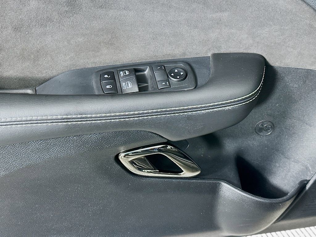 Used 2019 Dodge Challenger SRT Hellcat image 17