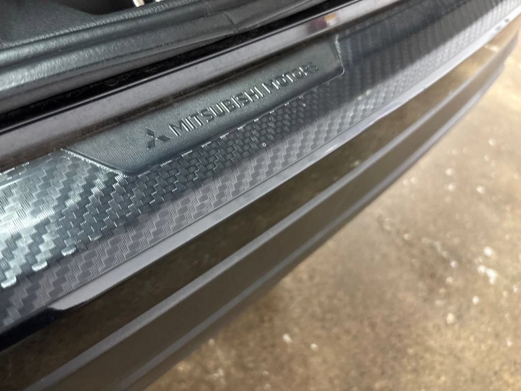 Used 2022 Mitsubishi Eclipse Cross LE AWD/4WD image 30