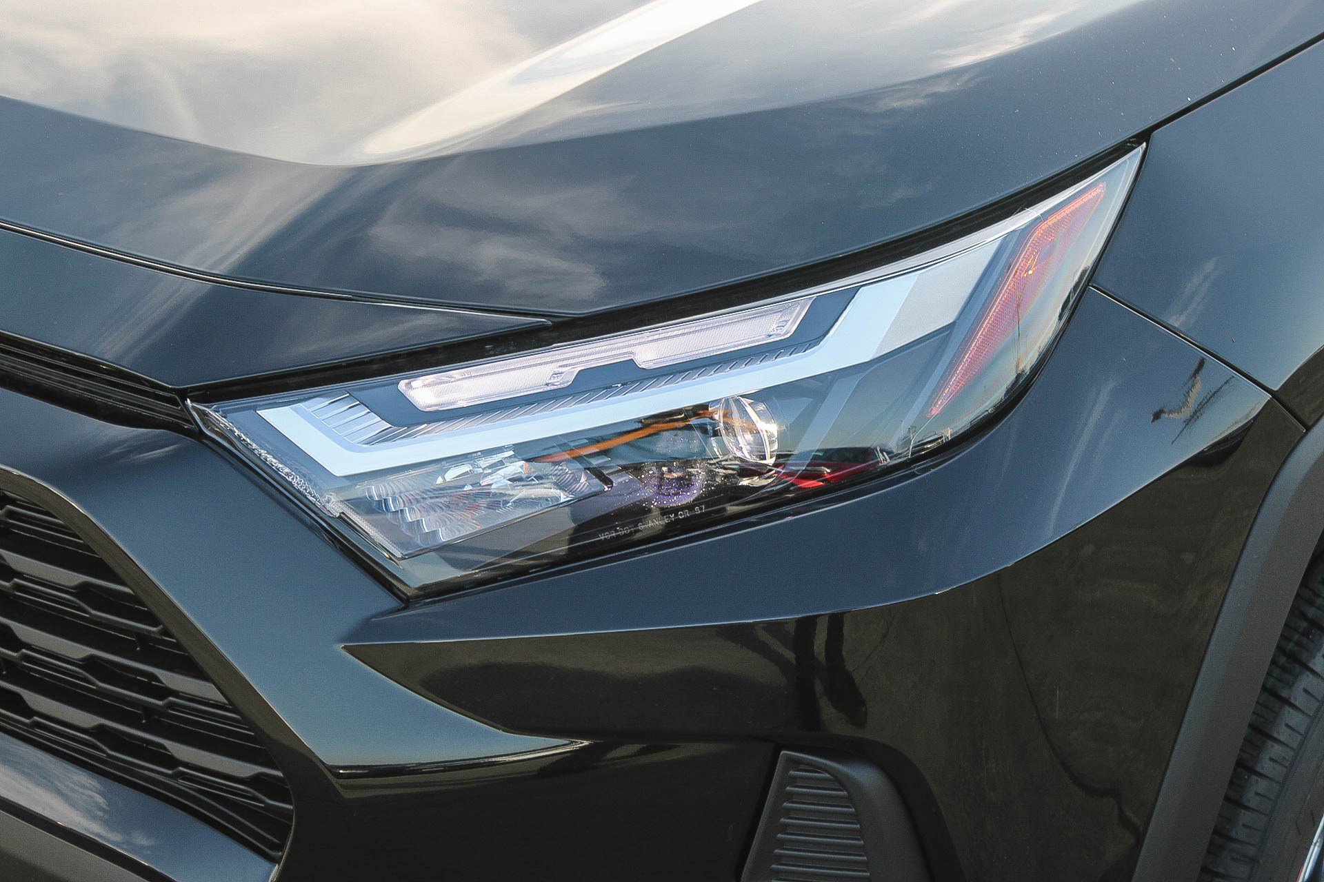 New 2025 Toyota RAV4 XLE image 5