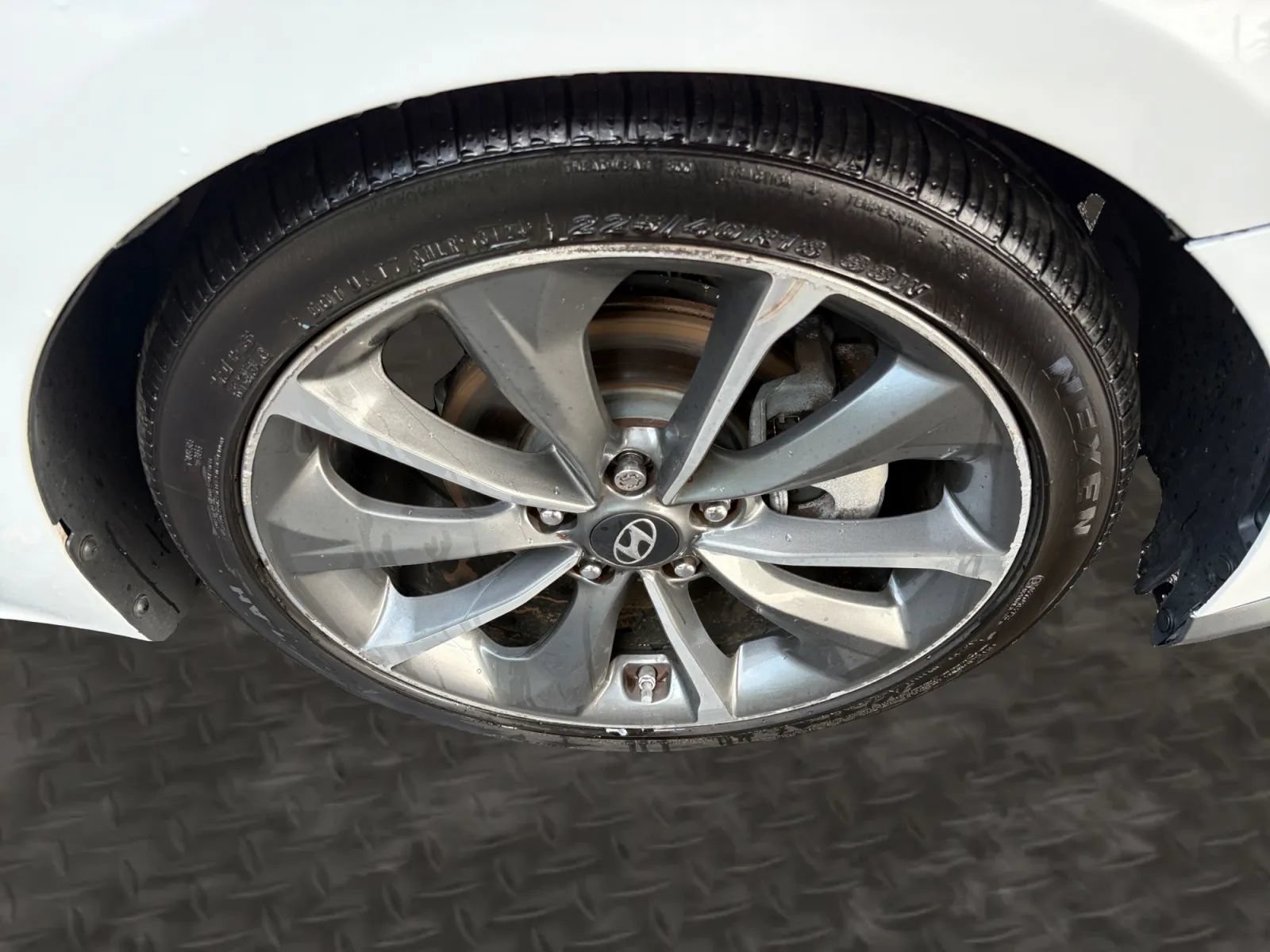 Used 2020 Hyundai Veloster 2.0 Premium FWD image 37
