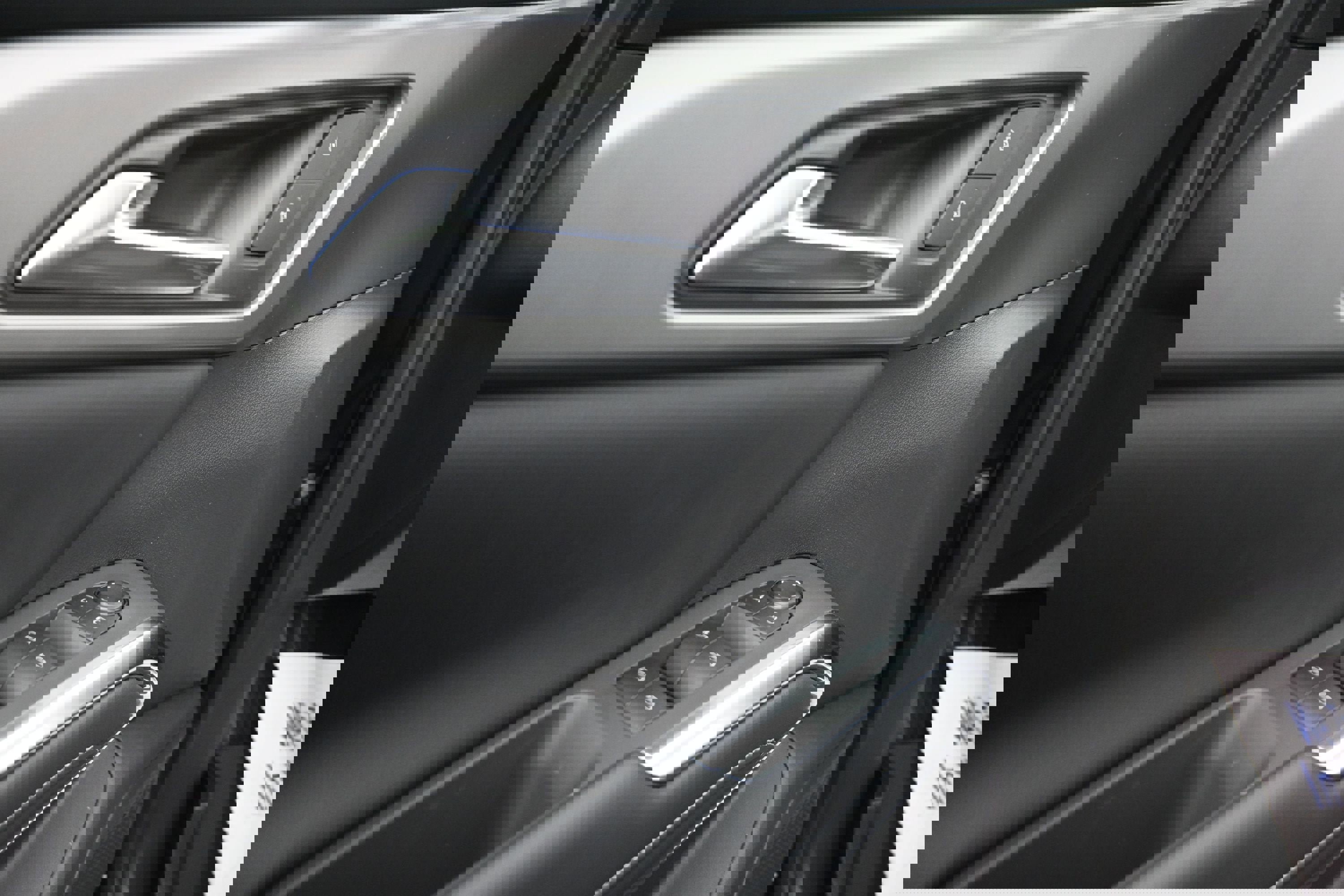 New 2026 Chevrolet Traverse LT FWD image 26