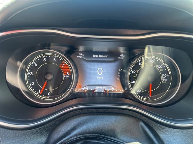 Used 2019 Jeep Cherokee Overland AWD/4WD image 23