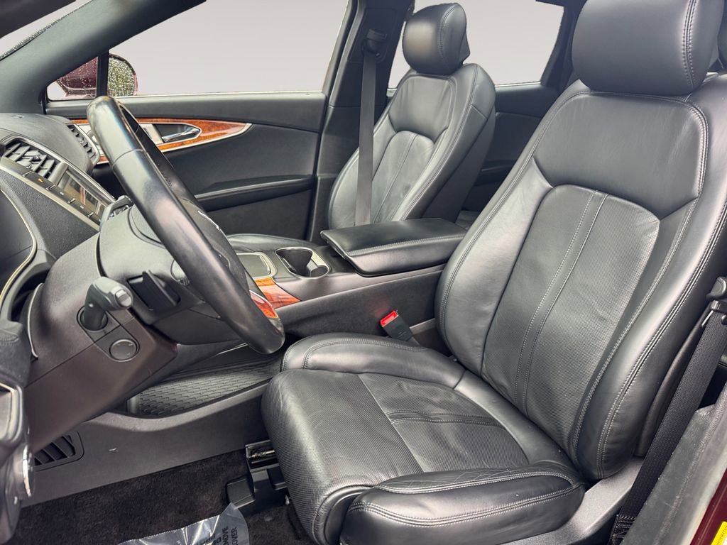 Used 2018 Lincoln MKX Reserve w/ Luxury Package image 9