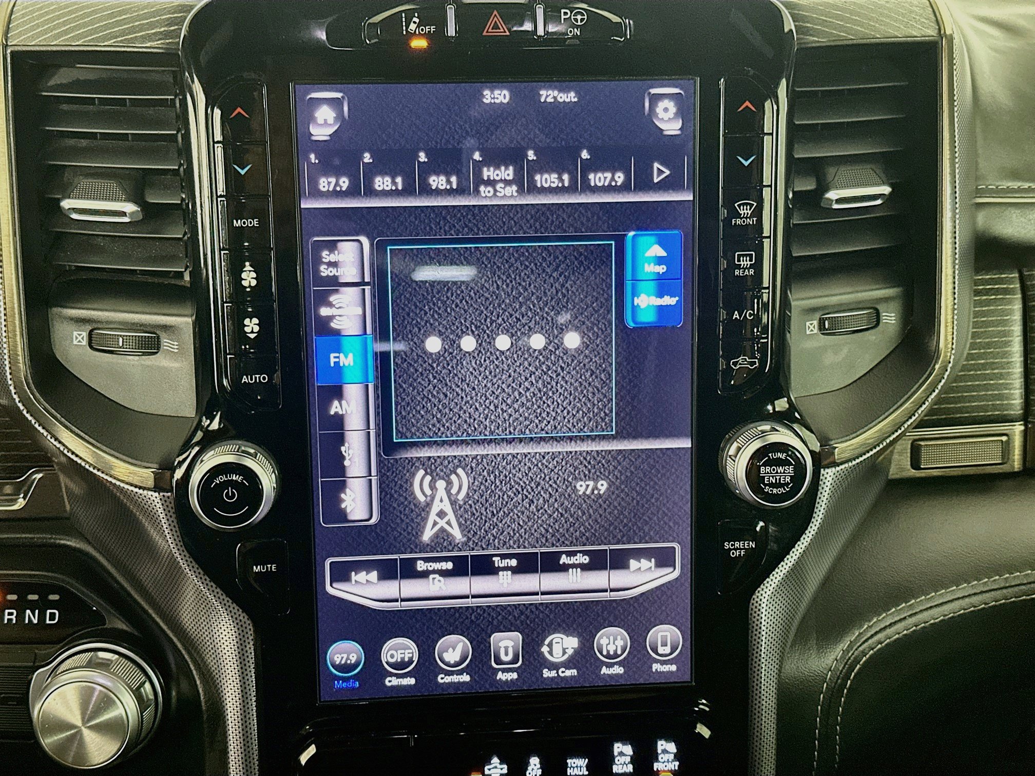 Used 2019 RAM 1500 Limited RWD image 19