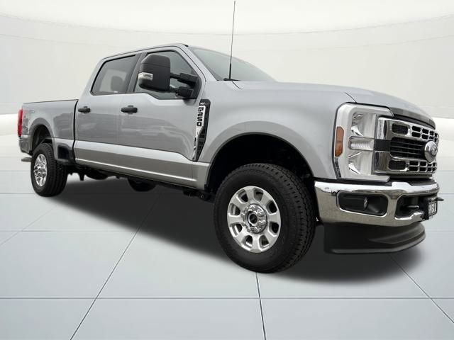 Used 2024 Ford F250 XLT w/ FX4 Off-Road Package image 7