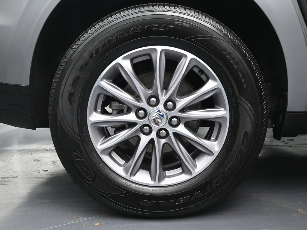 Used 2023 Buick Enclave Essence AWD/4WD image 14