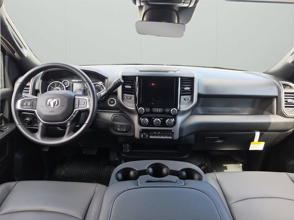 New 2026 RAM 5500 Tradesman w/ Chrome Appearance Group AWD/4WD image 16