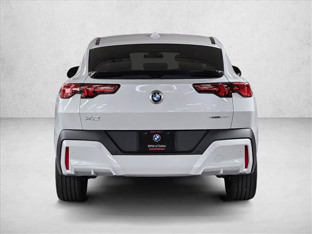 Used 2026 BMW X2 xDrive28i w/ Technology Package AWD/4WD image 6