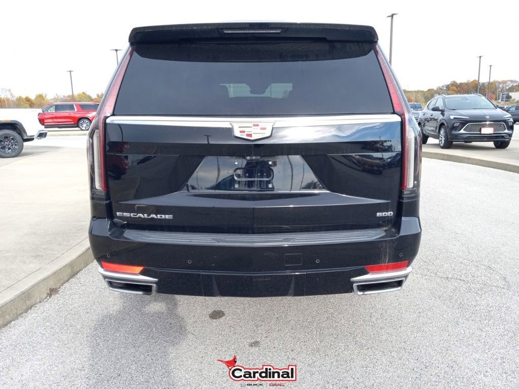 Used 2023 Cadillac Escalade ESV Premium Luxury image 9